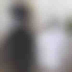 TRIČKO, KTORÉ SA NEKRČÍ | BRILLSHIRT