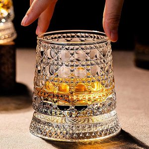 Otočný krištáľový pohár na whisky | GLASORA